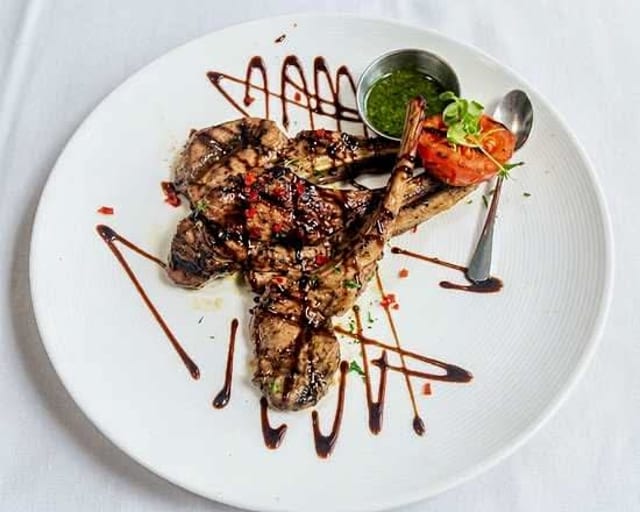 BABY LAMB CHOPS.