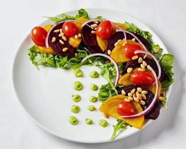 SIGNATURE BEET SALAD